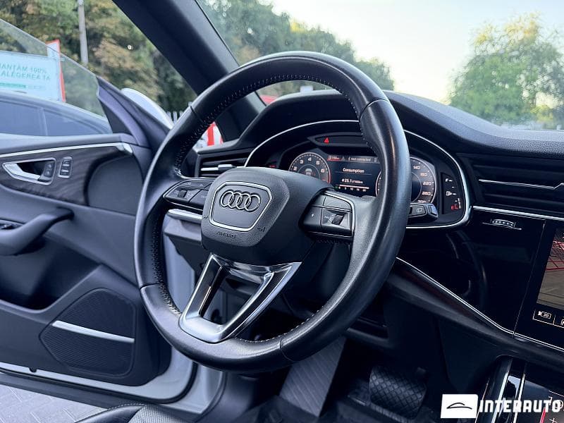 Audi Q8 2018 — Миниатюра 11