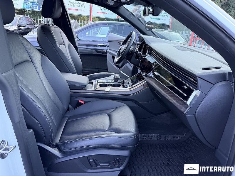 Audi Q8 2018 — Миниатюра 7