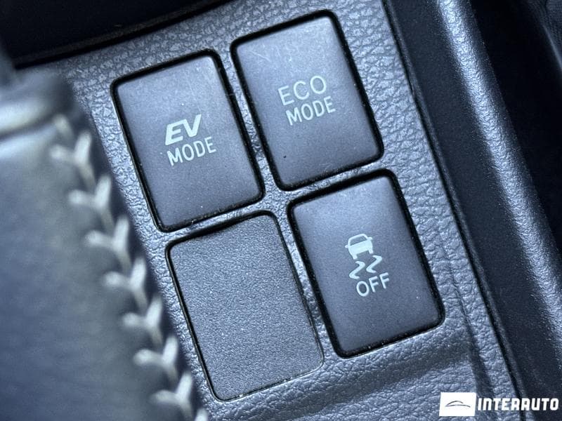 Toyota Yaris 2018 — Миниатюра 17