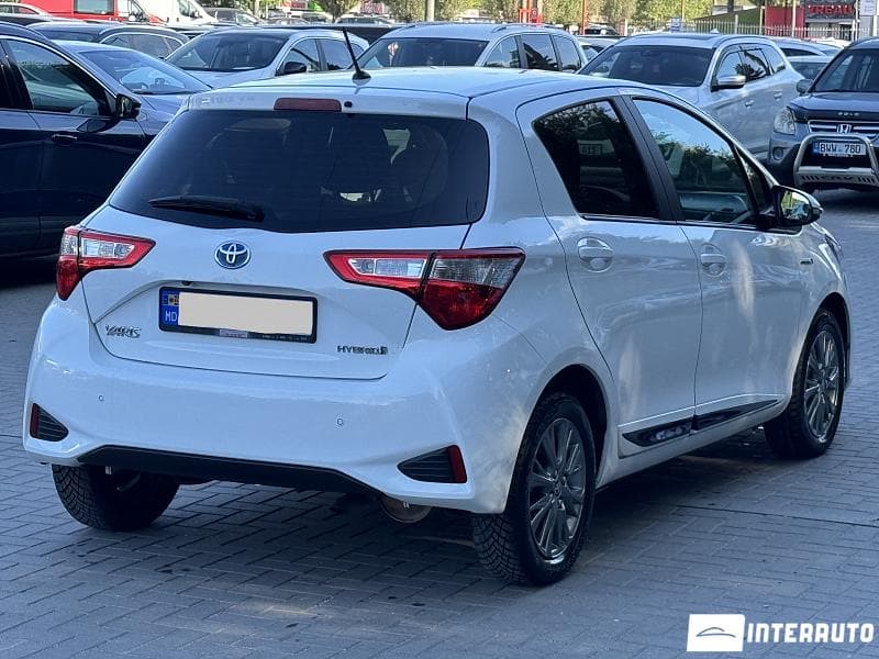 Toyota Yaris 2018 — Миниатюра 2