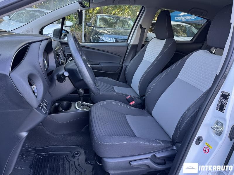 Toyota Yaris 2018 — Миниатюра 6