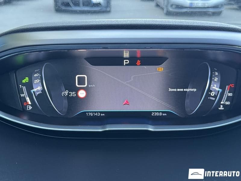 Peugeot 5008 2018 — Миниатюра 8
