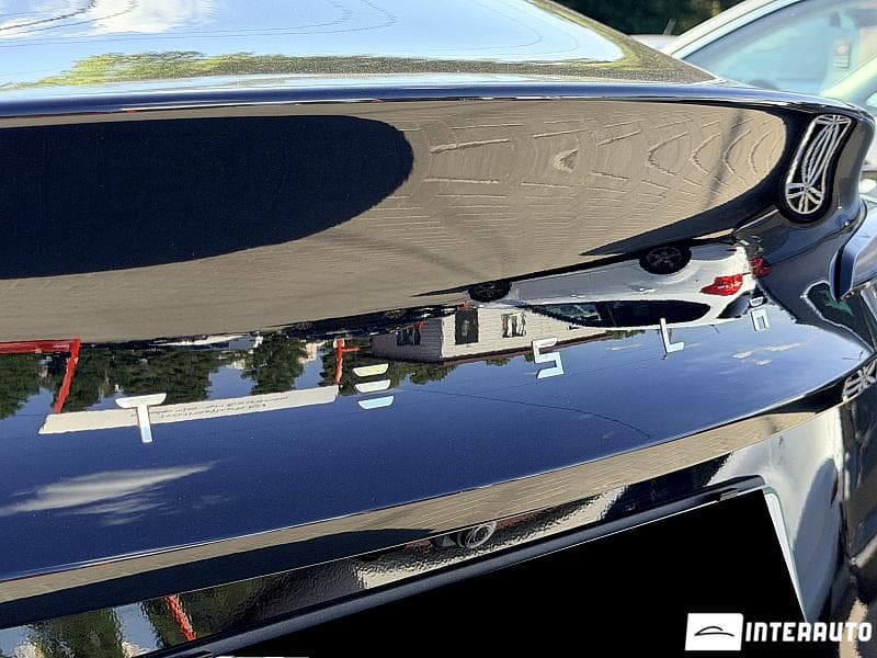 Tesla Model 3 2023 — Миниатюра 6