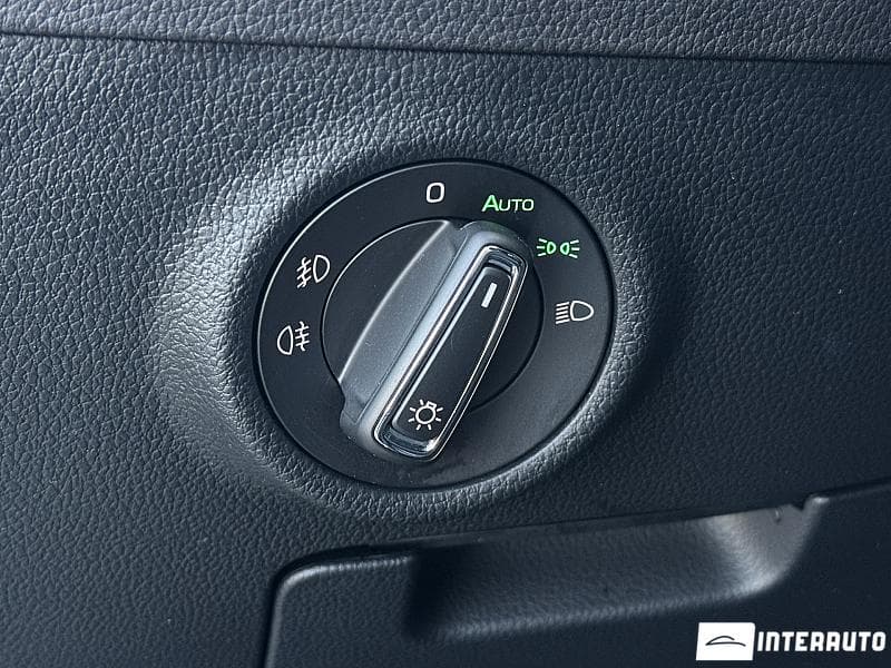 Skoda Superb 2019 — Миниатюра 10