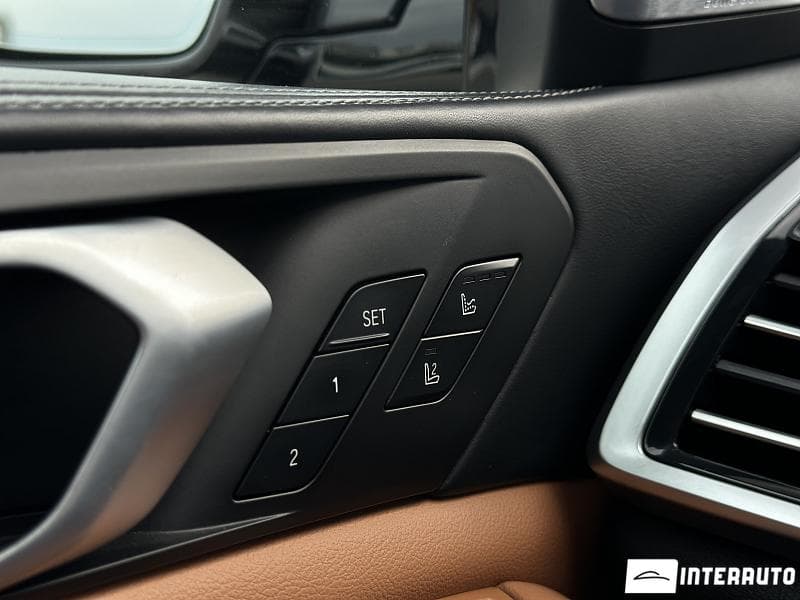 2019 BMW X5 4.0i — Miniatură 17