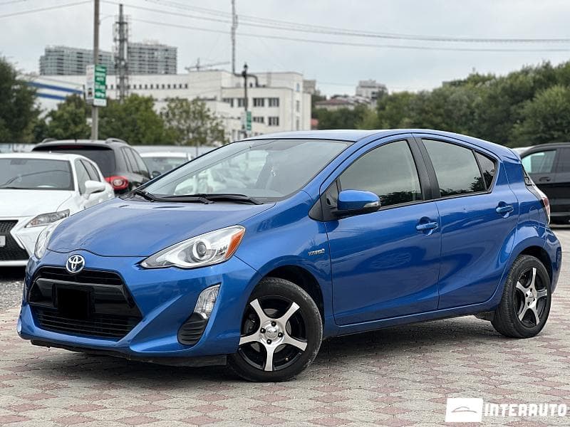 Toyota Prius C