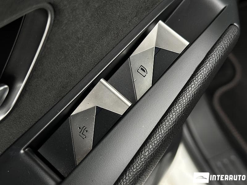 Citroen DS7 2018 — Миниатюра 9