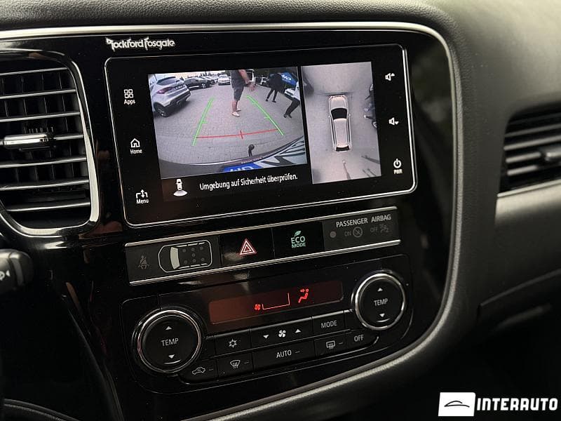 Mitsubishi Outlander 2018 — Миниатюра 13