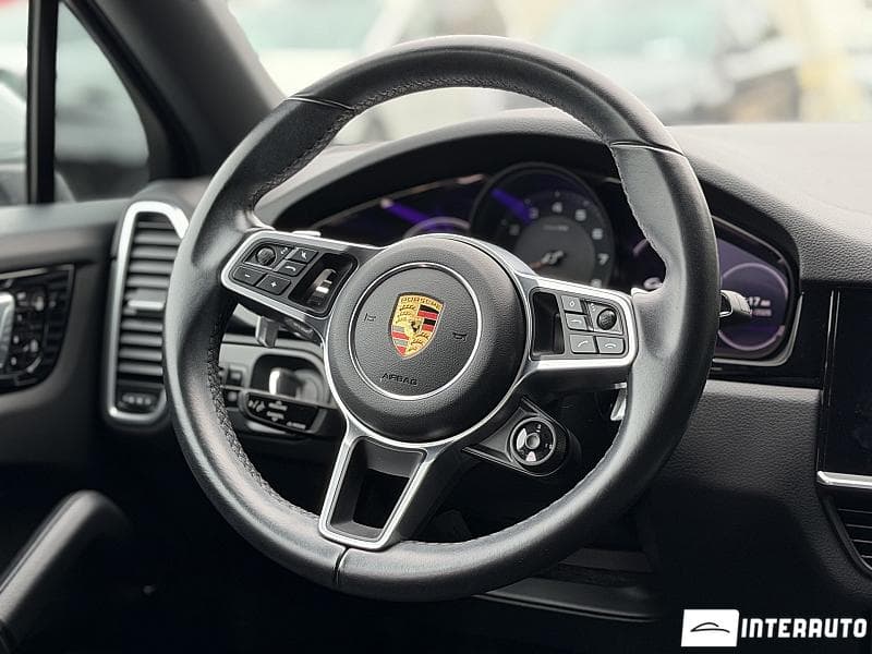 Porsche Cayenne Coupe 2021 — Миниатюра 11
