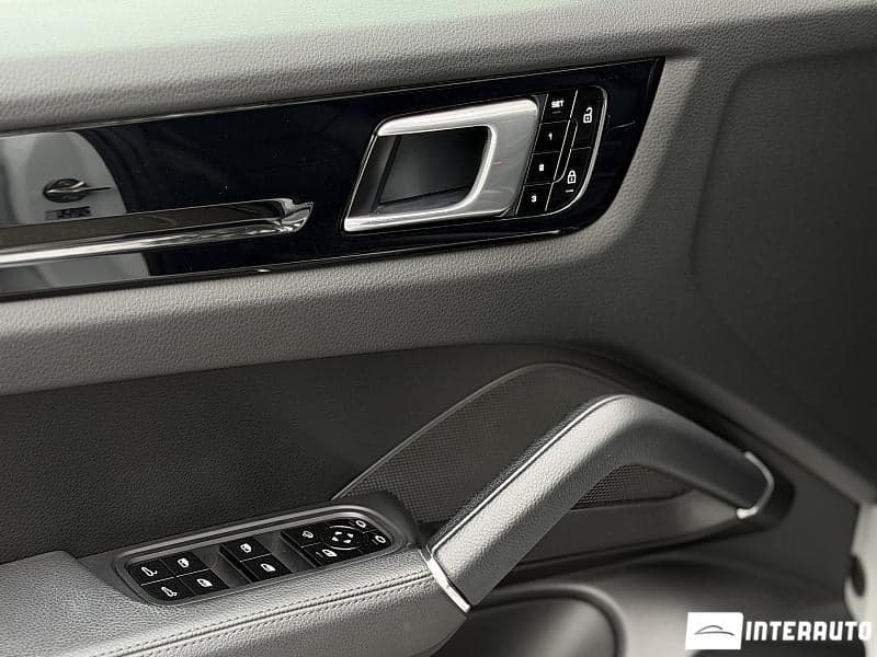 Porsche Cayenne Coupe 2021 — Миниатюра 7