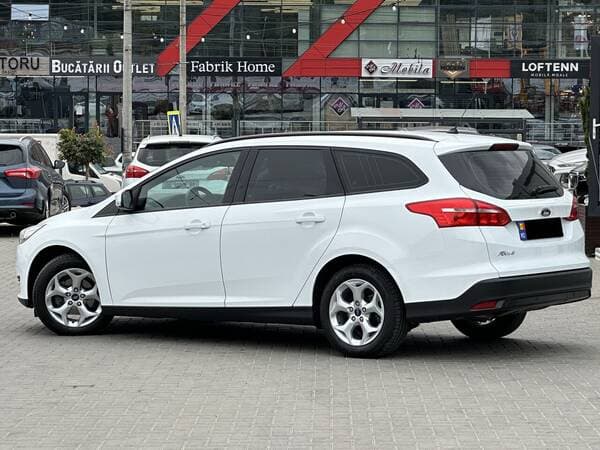 Ford Focus 2018 — Миниатюра 3