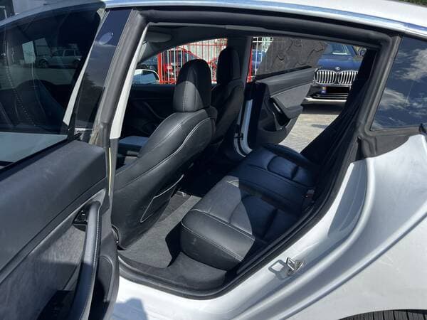 2019 Tesla Model 3 — Miniatură 14