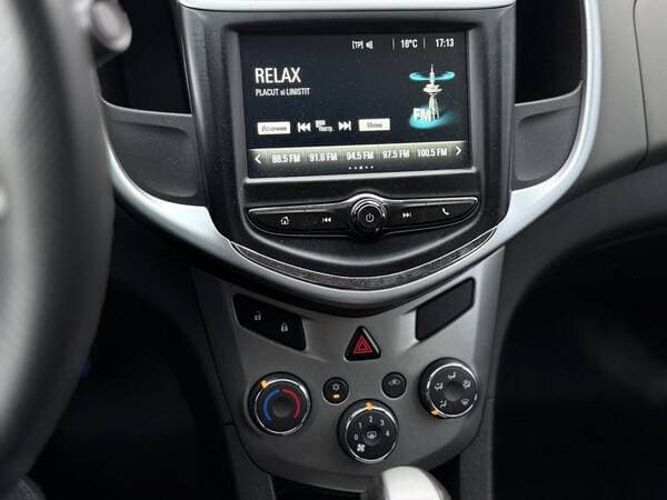 Chevrolet Aveo 2018 — Миниатюра 10