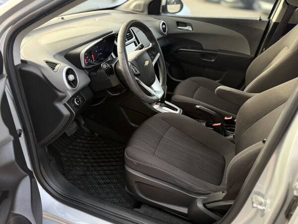 Chevrolet Aveo 2018 — Миниатюра 5