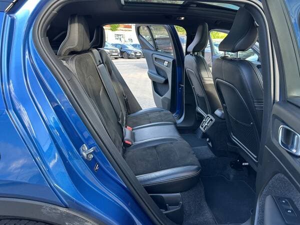 2018 Volvo XC 40 — Miniatură 18