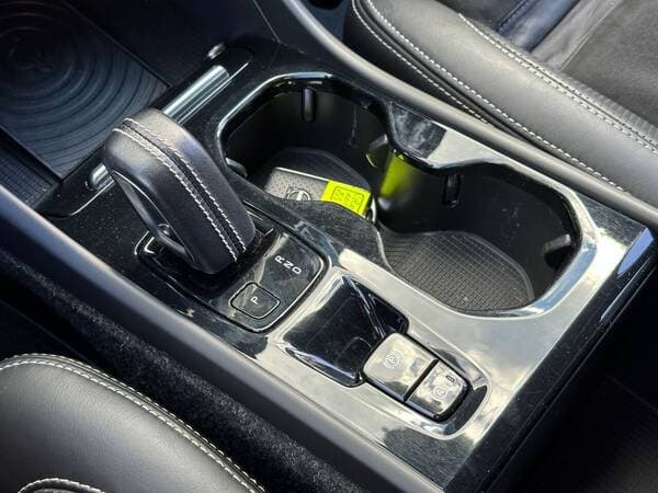 2018 Volvo XC 40 — Miniatură 14