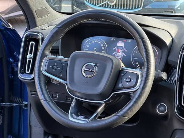 2018 Volvo XC 40 — Miniatură 10
