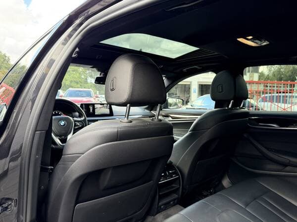 BMW 530 2018 — Миниатюра 17
