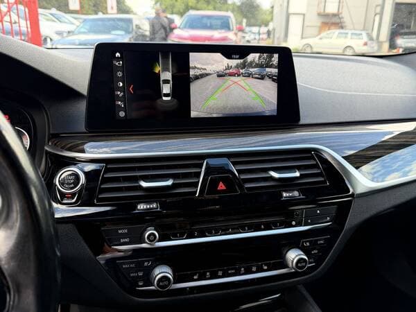 BMW 530 2018 — Миниатюра 10