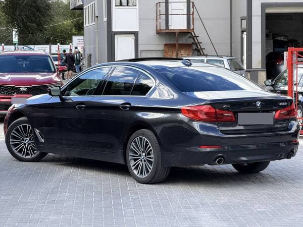 BMW 530 2018 — Миниатюра 2