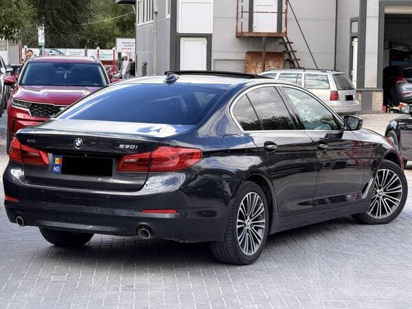 2018 BMW 530 — Miniatură 4