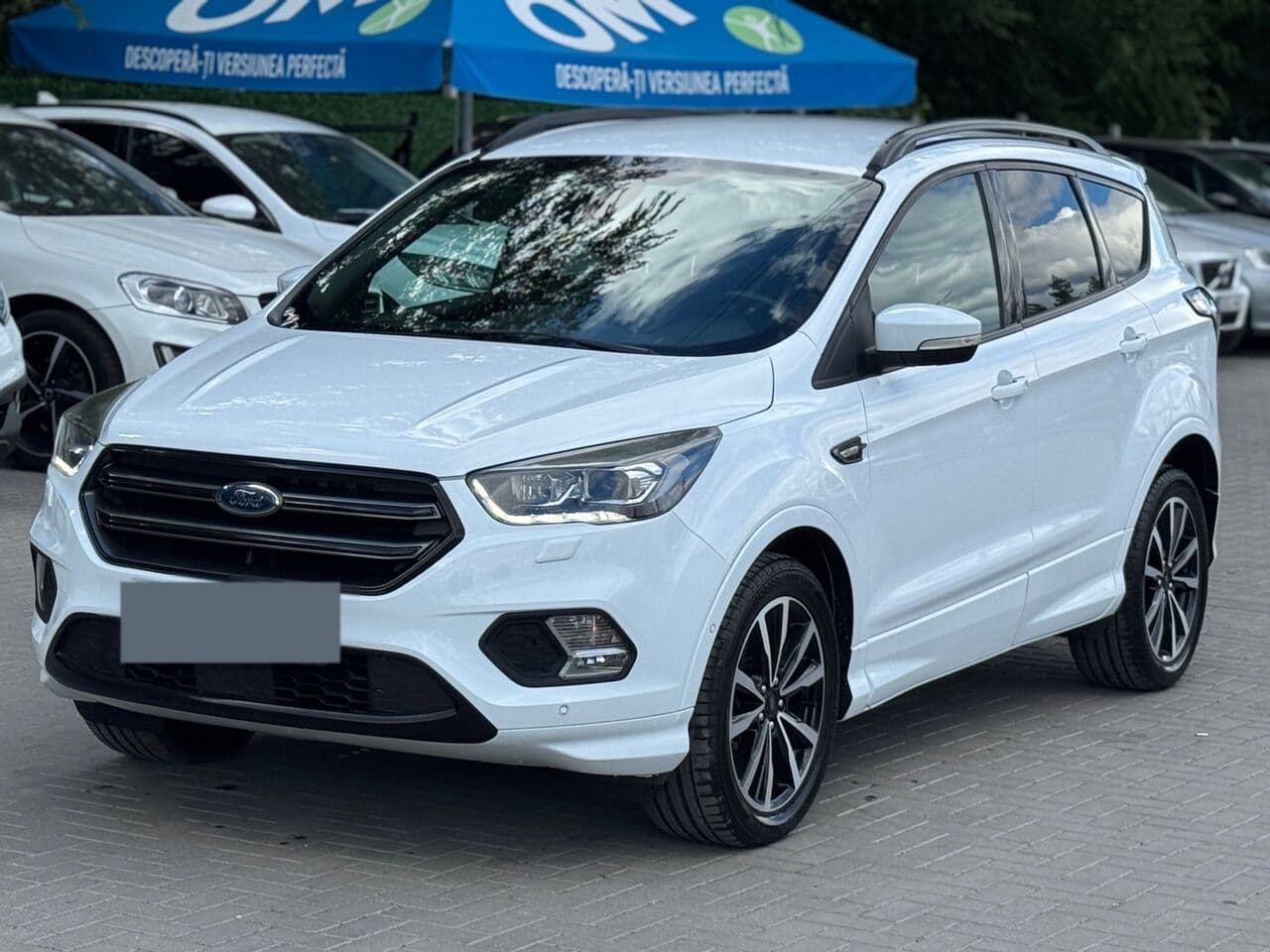 Ford Kuga 2017 — Фото 1