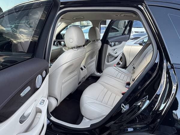 2018 Mercedes GLC 250d — Miniatură 17