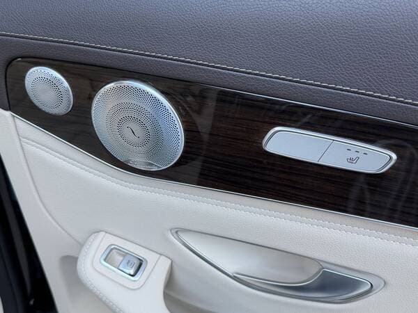 2018 Mercedes GLC 250d — Miniatură 19