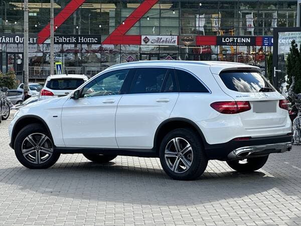 2018 Mercedes GLC 350e — Miniatură 3