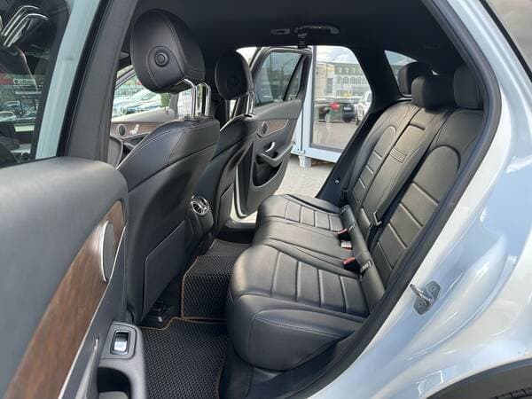 2018 Mercedes GLC 350e — Miniatură 19