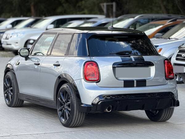 Mini Cooper 2023 — Миниатюра 4