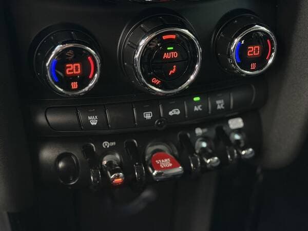 Mini Cooper 2023 — Миниатюра 12