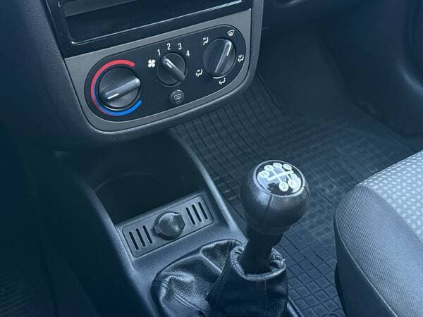 2006 Opel Corsa — Miniatură 11