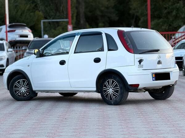 2006 Opel Corsa — Miniatură 4