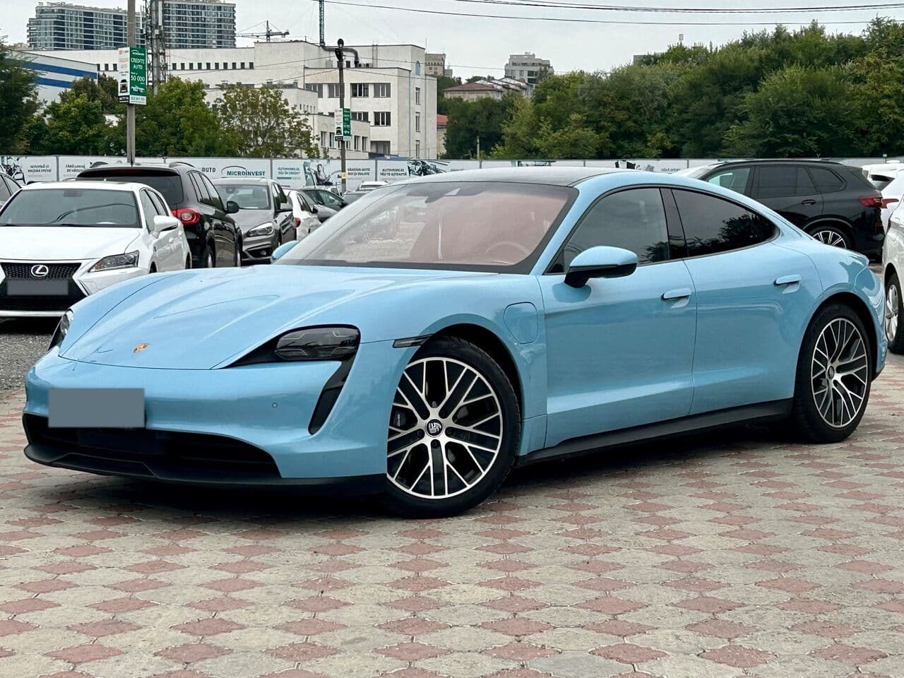 Porsche Taycan