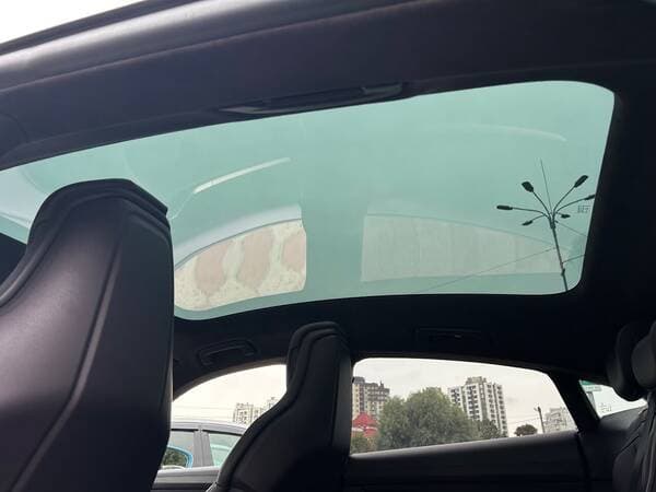 2021 Porsche Taycan — Miniatură 24