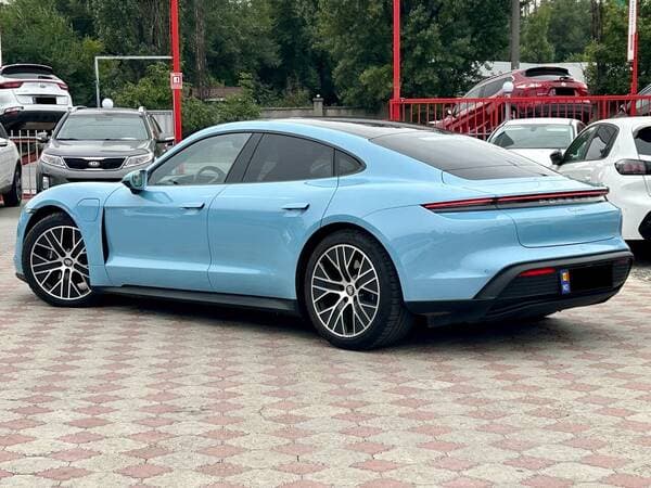 2021 Porsche Taycan — Miniatură 4