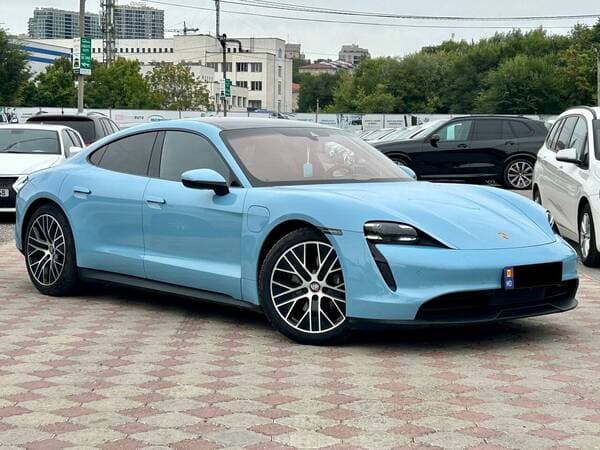 2021 Porsche Taycan — Miniatură 2