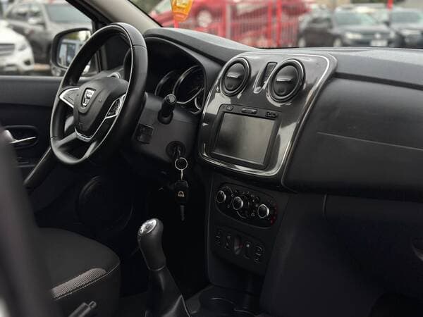 2018 Dacia Logan — Miniatură 11