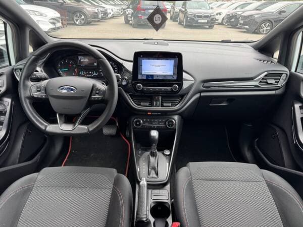 2018 Ford Fiesta — Miniatură 8
