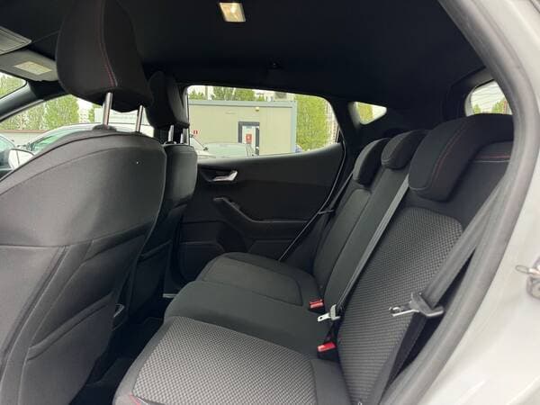 2018 Ford Fiesta — Miniatură 19