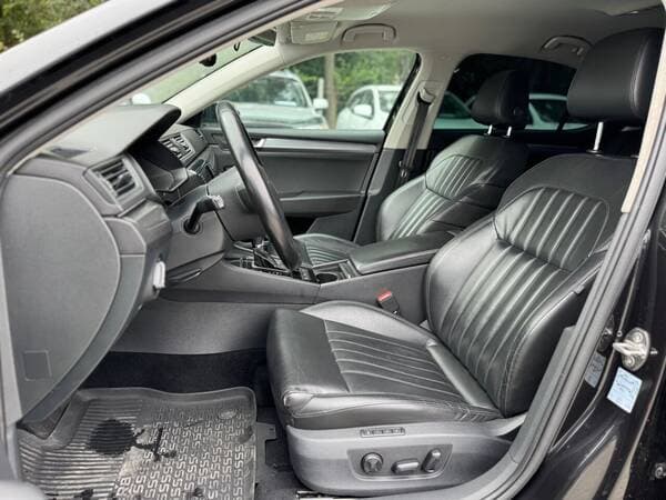 2016 Skoda Superb — Miniatură 6