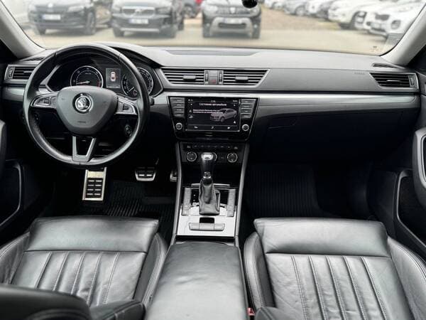 2016 Skoda Superb — Miniatură 8