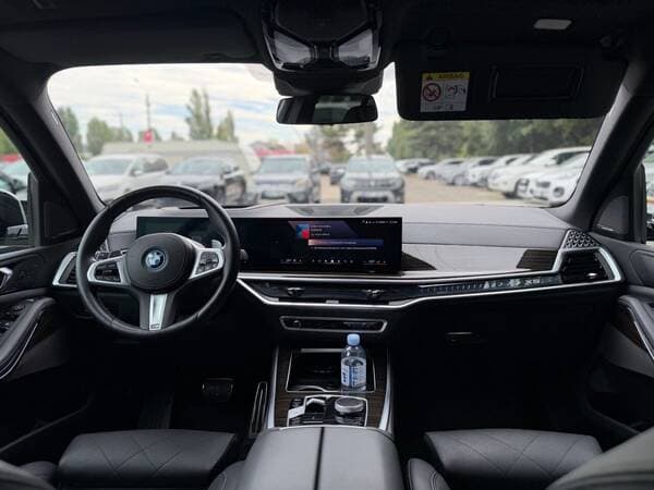 2024 BMW X5 — Miniatură 8