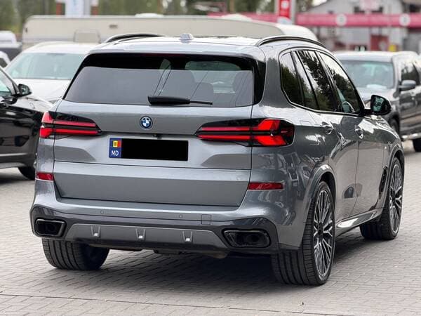 2024 BMW X5 — Miniatură 3