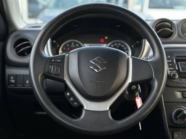 2019 Suzuki Vitara — Miniatură 8