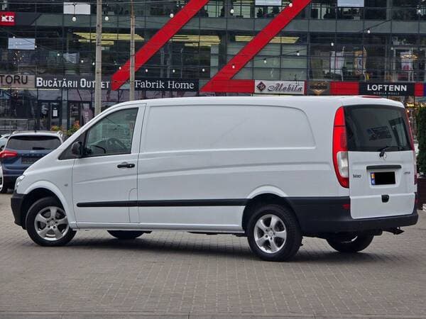 2012 Mercedes Vito — Miniatură 3