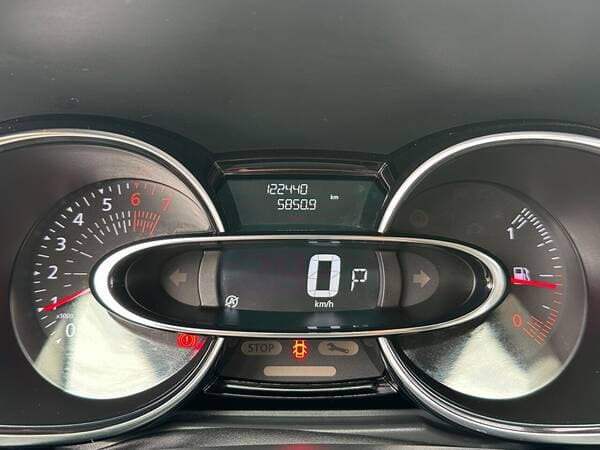 2016 Renault Clio — Miniatură 10