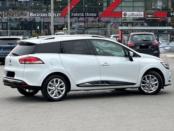 2016 Renault Clio — Miniatură 4
