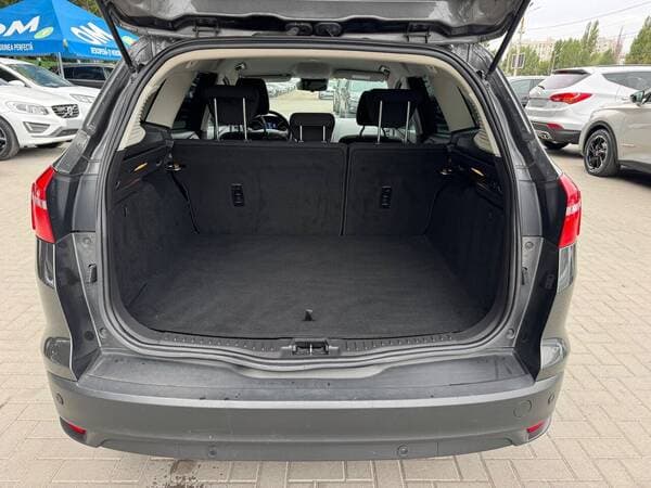 2016 Ford Focus — Miniatură 17